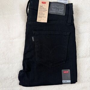 27x30 Levi's 720 High-Rise Super Skinny Jeans in Black
